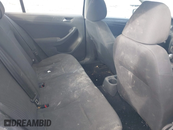 2012 Volkswagen Jetta S с VIN 3VW2K7AJ9CM351362, выставлен на аукционе IAAI как лот 41567992 с пробегом 179 637 миль миль и . История ставок и продаж доступна на DreamBid. Изображение 8.