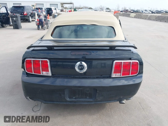 2005 Ford Mustang GT Deluxe with VIN 1ZVFT85H655215033, listed as a IAAI auction lot 41153294 with 71,436 mi miles and . Bid and sale history available at DreamBid. Image 16.