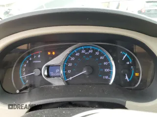 2014 Toyota Sienna XLE with VIN 5TDYK3DC5ES460374, listed as a Copart auction lot 49337635 with 155,388 mi miles and Clean Title. Bid and sale history available at DreamBid. Image 9.