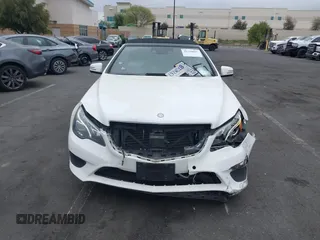 2014 Mercedes-Benz E 350 with VIN WDDKK5KF3EF253311, listed as a IAAI auction lot 42110845 with 67,242 mi miles and . Bid and sale history available at DreamBid. Image 12.
