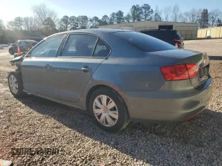 2013 Volkswagen Jetta S with VIN 3VW2K7AJ4DM222723, listed as a Copart auction lot 49206825 with 146,982 mi miles and Salvage title. Bid and sale history available at DreamBid. Image 2.