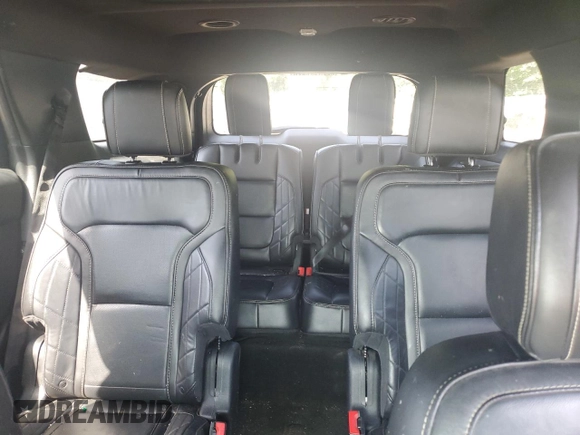 2018 Ford Explorer Platinum z VIN 1FM5K8HT7JGA51982, wystawiony jako Copart lot #57601575 z przebiegiem 126 400 mil mil oraz Szkoda całkowita • Salvage title. Historia ofert i sprzedaży dostępna na DreamBid. Obrazek 10.