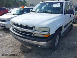 2005 Chevrolet Tahoe Z71 with VIN 1GNEC13T85R137643, listed as a IAAI auction lot 41077117 with 259,012 mi miles. Bid and sale history available at carsss.com. Image 6.