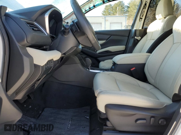 2024 Subaru Ascent Limited with VIN 4S4WMARD3R3434303, listed as a Copart auction lot 85914464 with 3,678 mi miles and Salvage title. Bid and sale history available at DreamBid. Image 7.