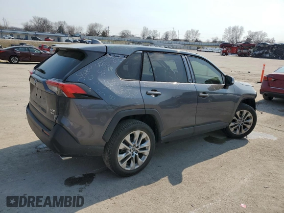 2019 Toyota RAV4 XLE Premium with VIN JTMA1RFV7KD026132, listed as a Copart auction lot 48594395 with 34,671 mi miles and Salvage Title. Bid and sale history available at carsss.com. Image 3.