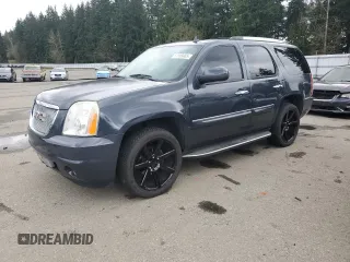 2008 GMC Yukon Denali z VIN 1GKFK63868J191376, wystawiony jako Copart lot #51185665 z przebiegiem 143 769 mil mil oraz Szkody całkowita. Historia ofert i sprzedaży dostępna na DreamBid. Obrazek 1.