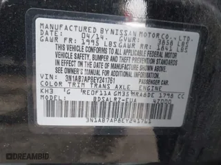 2014 Nissan Sentra SV with VIN 3N1AB7AP8EY241761, listed as a IAAI auction lot 41891384 with 115,464 mi miles. Bid and sale history available at carsss.com. Image 9.