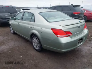 2006 Toyota Avalon XL with VIN 4T1BK36B06U163323, listed as a IAAI auction lot 41553440 with 161,342 mi miles and . Bid and sale history available at DreamBid. Image 3.
