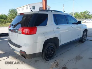 2010 GMC Terrain SLT-2 with VIN 2CTFLHEY2A6238072, listed as a IAAI auction lot 41940698 with 120,418 mi miles and . Bid and sale history available at carsss.com. Image 4.