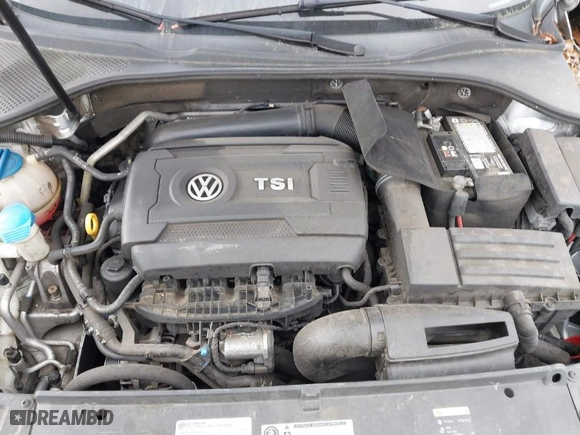 2015 Volkswagen Passat 1.8T SE w/Sunroof & Nav with VIN 1VWBT7A38FC019255, listed as a IAAI auction lot 41872887 with 121,845 mi miles. Bid and sale history available at carsss.com. Image 6.