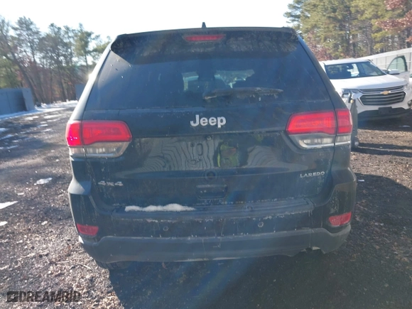 2018 Jeep Grand Cherokee Laredo E with VIN 1C4RJFAG4JC326631, listed as a IAAI auction lot 41191061 with 115,451 mi miles. Bid and sale history available at carsss.com. Image 16.