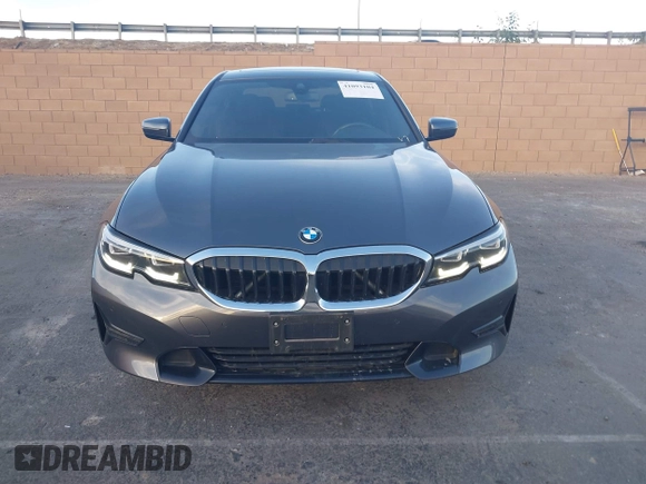 2019 BMW 3 Series 330i xDrive with VIN WBA5R7C58KAJ81967, listed as a IAAI auction lot 41093104 with 46,445 mi miles. Bid and sale history available at carsss.com. Image 13.