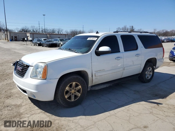 2013 GMC Yukon XL SLT z VIN 1GKS2KE79DR173171, wystawiony jako Copart lot #50618815 z przebiegiem 251 794 mil mil oraz Szkody całkowita. Historia ofert i sprzedaży dostępna na DreamBid. Obrazek 1.