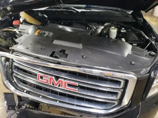 2018 GMC Yukon SLE with VIN 1GKS2AKC6JR110021, listed as a Copart auction lot 44071945 with 68,495 mi miles and Salvage Title. Bid and sale history available at carsss.com. Image 11.
