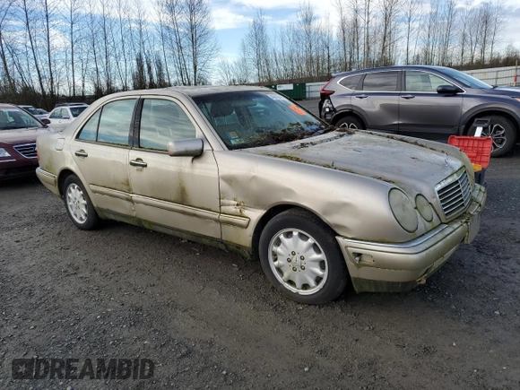1999 Mercedes-Benz E with VIN WDBJF25H2XA840202, listed as a Copart auction lot 49916415 with Not Provided miles and Clean Title. Bid and sale history available at DreamBid. Image 4.