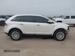2012 Lincoln MKX with VIN 2LMDJ6JK8CBL01555, listed as a IAAI auction lot 41723407 with 111,370 mi miles. Bid and sale history available at carsss.com. Image 14.