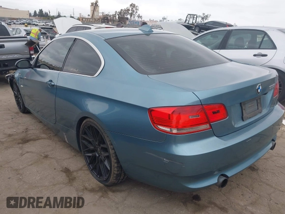 2008 BMW 3 Series 335i with VIN WBAWB73548P041820, listed as a IAAI auction lot 42204085 with 137,652 mi miles and . Bid and sale history available at DreamBid. Image 3.