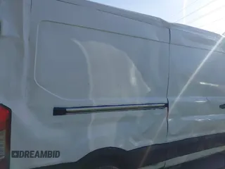 2020 Ford Transit Cargo с VIN 1FTBR1C84LKB56363, выставлен на аукционе IAAI как лот 41936891 с пробегом 78 819 миль миль и . История ставок и продаж доступна на DreamBid. Изображение 18.
