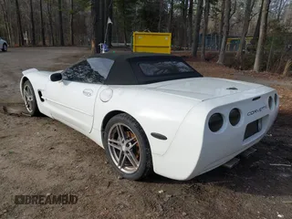 1998 Chevrolet Corvette with VIN 1G1YY32GXW5121890, listed as a IAAI auction lot 41552232 with 67,158 mi miles. Bid and sale history available at carsss.com. Image 3.