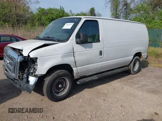 2009 Ford Econoline Cargo with VIN 1FTNE24W89DA31505, listed as a IAAI auction lot 42066233 with 267,327 mi miles. Bid and sale history available at carsss.com. Image 2.