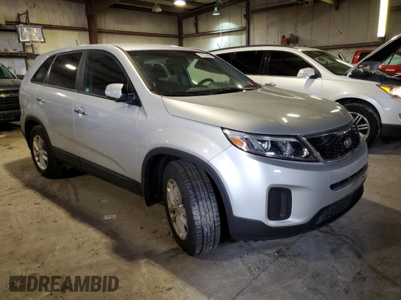 2014 Kia Sorento LX with VIN 5XYKT3A60EG460197, listed as a Copart auction lot 46849535 with 103,949 mi miles and Clean Title. Bid and sale history available at DreamBid. Image 4.