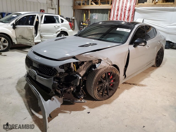 2023 Kia Stinger GT2 with VIN KNAE55LC4P6125453, listed as a Copart auction lot 86067154 with 30,619 mi miles and Salvage Title. Bid and sale history available at carsss.com. Image 1.