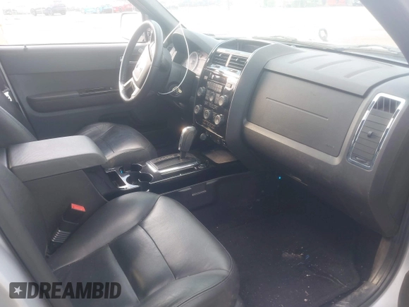 2008 Ford Escape Limited with VIN 1FMCU94188KC82232, listed as a IAAI auction lot 42489478 with 118,460 mi miles and . Bid and sale history available at DreamBid. Image 5.
