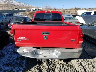 2005 Dodge Dakota SLT with VIN 1D7HW42N25S155488, listed as a Copart auction lot 42648485 with 170,312 mi miles and Salvage Title. Bid and sale history available at DreamBid. Image 6.