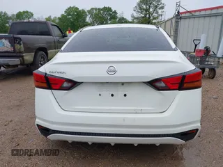 2020 Nissan Altima 2.5 S with VIN 1N4BL4BV0LC206993, listed as a IAAI auction lot 41910438 with 115,558 mi miles. Bid and sale history available at carsss.com. Image 17.
