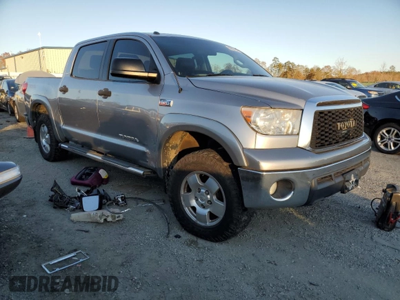 2010 Toyota Tundra z VIN 5TFDW5F1XAX142538, wystawiony jako Copart lot #83667104 z przebiegiem 192 446 mil mil oraz Szkoda całkowita • Salvage title. Historia ofert i sprzedaży dostępna na DreamBid. Obrazek 4.