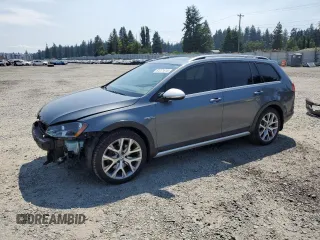 2017 Volkswagen Golf S with VIN 3VWH17AU6HM513026, listed as a Copart auction lot 61271415 with 101,079 mi miles and Salvage title. Bid and sale history available at DreamBid. Image 1.
