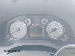 2017 Toyota Tundra SR с VIN 5TFUM5F16HX074447, выставлен на аукционе IAAI как лот 42359101 с пробегом 117 085 миль миль и . История ставок и продаж доступна на DreamBid. Изображение 7.