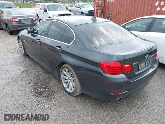 2015 BMW 5 Series 535i xDrive with VIN WBA5B3C59FD545279, listed as a IAAI auction lot 41810032 with 122,936 mi miles. Bid and sale history available at carsss.com. Image 3.
