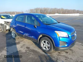 2016 Chevrolet Trax LS with VIN KL7CJNSB3GB555610, listed as a IAAI auction lot 41687384 with 95,626 mi miles. Bid and sale history available at carsss.com. Image 1.