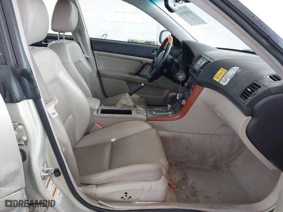 2005 Subaru Legacy Wagon (Natl) Outback R L.L. Bean Edition with VIN 4S4BP86CX54345231, listed as a IAAI auction lot 41580304 with 200,226 mi miles. Bid and sale history available at carsss.com. Image 5.