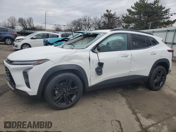 2025 Chevrolet Trax ACTIV with VIN KL77LKEP0SC036292, listed as a Copart auction lot 47703145 with 14,137 mi miles and Salvage Title. Bid and sale history available at carsss.com. Image 1.