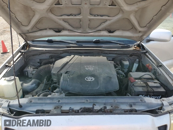 2005 Toyota Tacoma PreRunner with VIN 5TEKU72N65Z049435, listed as a Copart auction lot 87174504 with 186,165 mi miles and Salvage Title. Bid and sale history available at carsss.com. Image 11.