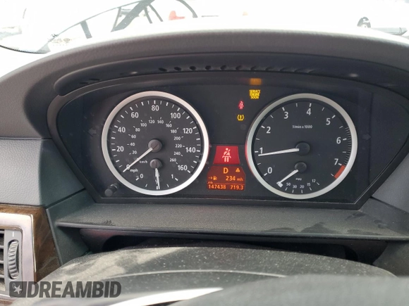 2006 BMW 5 Series 530xi with VIN WBANF73526CG66448, listed as a Copart auction lot 44556285 with 147,438 mi miles and Salvage Title. Bid and sale history available at DreamBid. Image 9.
