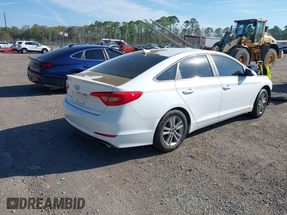 2015 Hyundai Sonata SE with VIN 5NPE24AF3FH108750, listed as a IAAI auction lot 41843880 with 168,561 mi miles and . Bid and sale history available at DreamBid. Image 4.