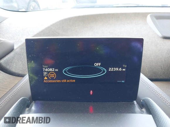 2017 BMW i3 with VIN WBY1Z8C5XHV551484, listed as a IAAI auction lot 42293232 with 74,082 mi miles and . Bid and sale history available at DreamBid. Image 7.