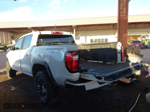 2024 GMC Canyon 2WD Elevation with VIN 1GTP5BEK9R1116682, listed as a IAAI auction lot 41621874 with 33,847 mi miles. Bid and sale history available at carsss.com. Image 3.