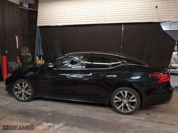 2017 Nissan Maxima SR with VIN 1N4AA6AP9HC366183, listed as a IAAI auction lot 39882700 with 94,132 mi miles. Bid and sale history available at carsss.com. Image 13.