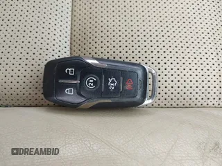 2009 Lincoln MKS с VIN 1LNHM93R59G615147, выставлен на аукционе IAAI как лот 41940056 с пробегом 140 903 миль миль и . История ставок и продаж доступна на DreamBid. Изображение 11.