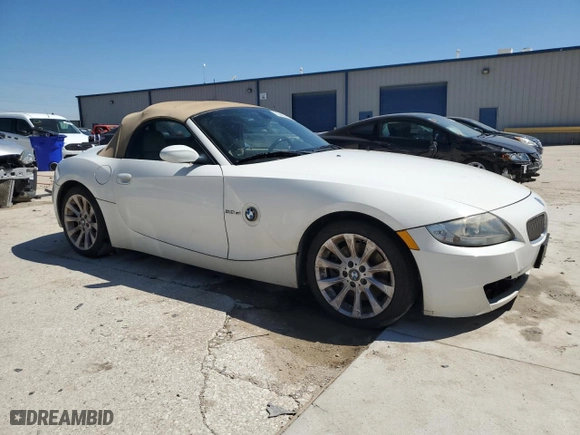 2006 BMW Z4 3.0si with VIN 4USBU53586LX00528, listed as a Copart auction lot 70445404 with 168,270 mi miles and Clean Title. Bid and sale history available at carsss.com. Image 4.
