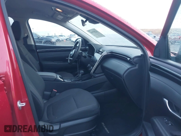 2022 Hyundai Tucson SEL z VIN 5NMJBCAE6NH036051, wystawiony jako IAAI lot #42257485 z przebiegiem 36 642 mil mil oraz . Historia ofert i sprzedaży dostępna na DreamBid. Obrazek 5.