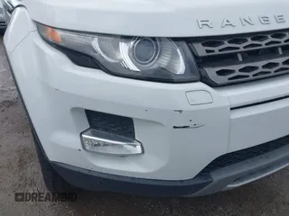 2015 Land Rover Range Rover Evoque Pure Plus with VIN SALVP1BG8FH007265, listed as a IAAI auction lot 41532151 with 32,311 mi miles. Bid and sale history available at carsss.com. Image 6.