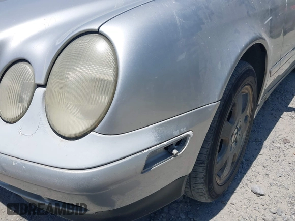 2002 Mercedes-Benz CLK 320/430 with VIN WDBLJ65G82T118039, listed as a IAAI auction lot 41929153 with 232,989 mi miles and . Bid and sale history available at DreamBid. Image 12.