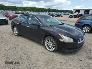 2014 Nissan Maxima S z VIN 1N4AA5AP7EC491530, wystawiony jako Copart lot #56513635 z przebiegiem 170 324 mil mil oraz Czysty tytuł • Clean title. Historia ofert i sprzedaży dostępna na DreamBid. Obrazek 4.