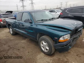 1998 Dodge Dakota SLT z VIN 1B7GL22X1WS754968, wystawiony jako Copart lot #49078635 z przebiegiem 138 116 mil mil oraz Szkoda całkowita • Salvage title. Historia ofert i sprzedaży dostępna na DreamBid. Obrazek 4.