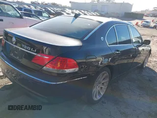 2006 BMW 7 Series 750Li with VIN WBAHN83536DT35584, listed as a IAAI auction lot 41693827 with 173,778 mi miles. Bid and sale history available at carsss.com. Image 4.